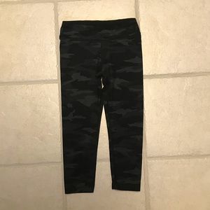 Athleta Girl black camo leggings size large 12
